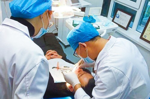 山西临汾新时代口腔门诊部靠谱吗？正规口腔机构看牙技术好/口碑反馈多可参考  