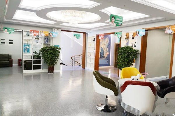 湖北荆门小白兔口腔连锁在荆门地区的排名怎么样？是靠谱的口腔连锁