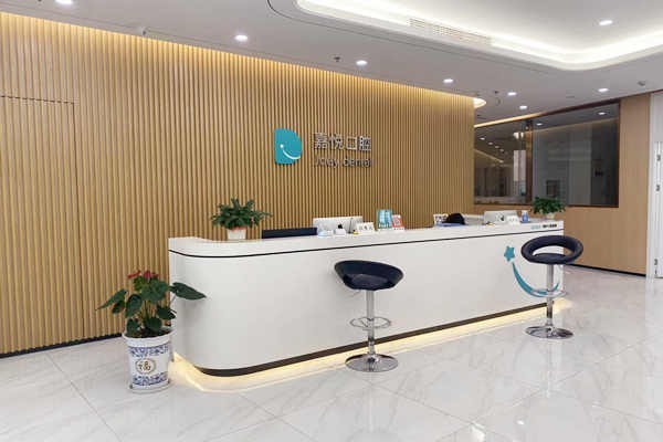 重庆忠县德贝口腔补牙地址电话更新了吗？多家连锁门店+交通便利+服务时间长  