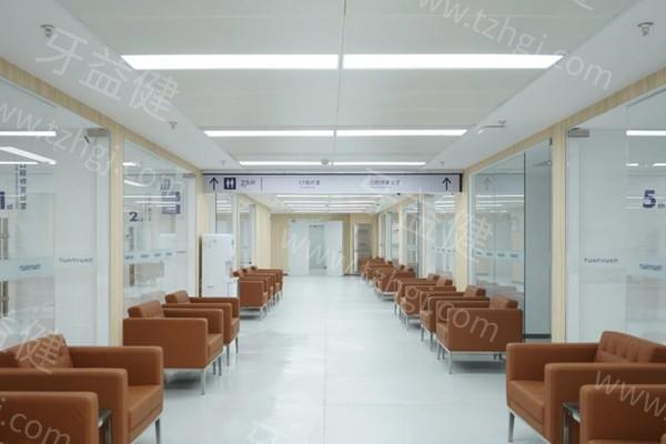 杭州团圆口腔医院收费标准2025版，种植牙3500/矫正14800/补牙279元起