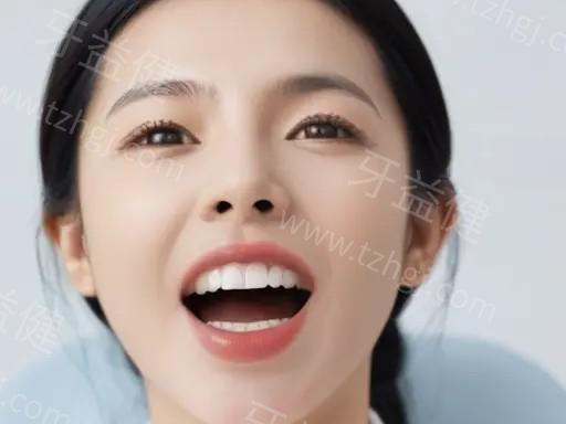 公布昆明牙科的医院假牙义齿价格表更新 价格表显示纯钛活动假牙2000/隐形假牙400元起