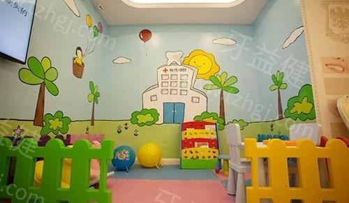 昆明柏德口腔医院好不好？种植牙技术强价格公道受认可  