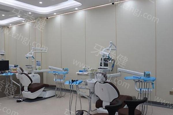 谁知道清远广医口腔门诊部拔牙靠不靠谱?医生团队强口碑好 谁知道清远广医口腔门诊部拔牙靠不靠谱?医生团队强口碑好